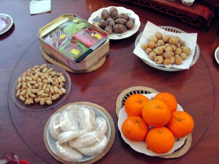 Dessert - Mooncakes, peanuts, pamelo, mandarin, luku and yam