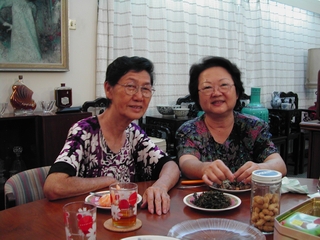 Mom & Aunty Tong (left)